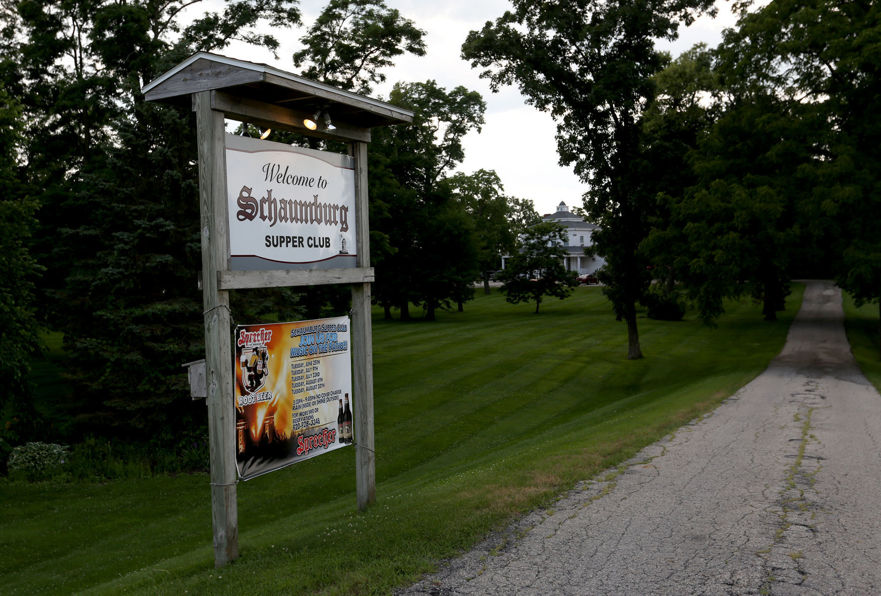 SCHAUMBURG SUPPER CLUB